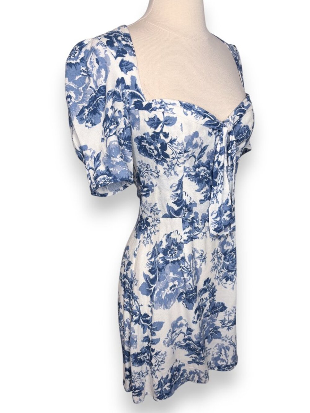 Reformation Grant Olympia Blue Floral Bow Tie Open Back Mini Dress Size 4 - Picture 4 of 9